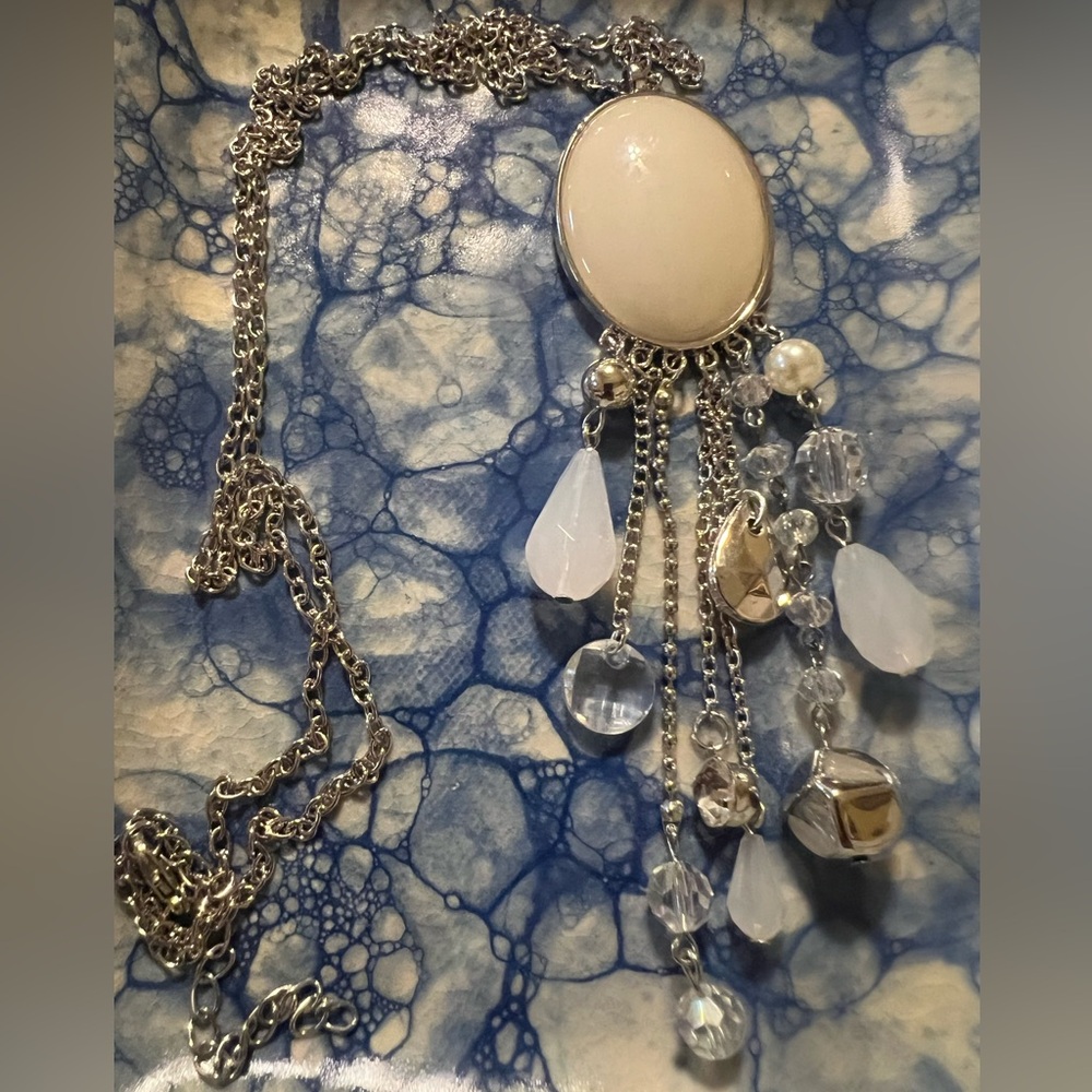 Paparazzi Silver and White Dangle Necklace